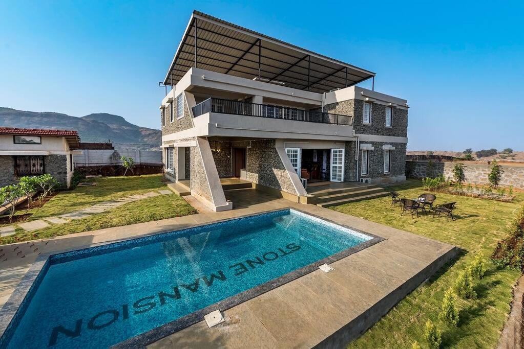 Stone Mansion By Phoenix Stays Igatpuri Buitenkant foto